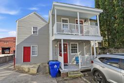 163 Coming Street photo 4