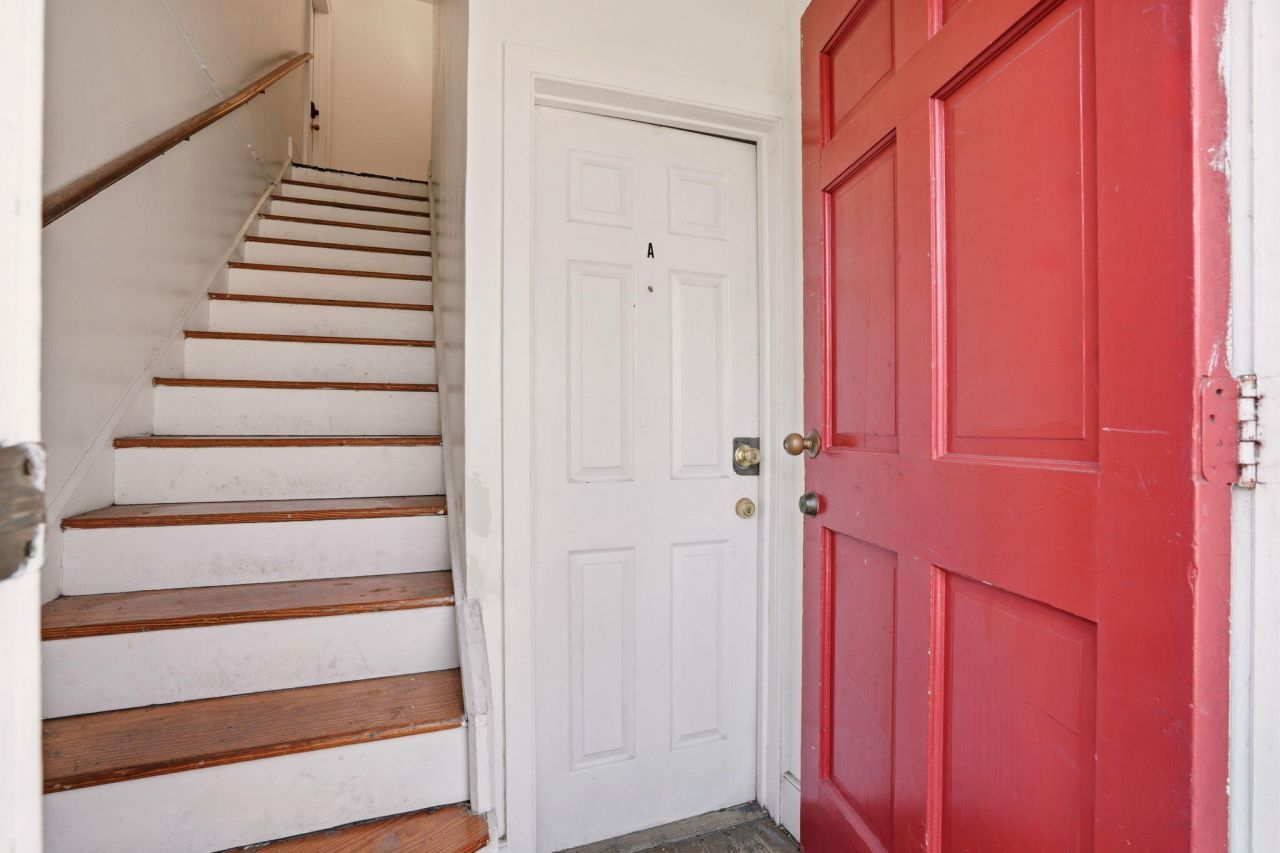 163 Coming Street Photo 5