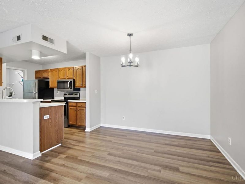 7633 Montgomery Road, Unit 3, Sycamore Township, OH 45236 Photo 12