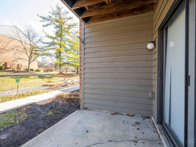 7633 Montgomery Road, Unit 3, Sycamore Township, OH 45236 Photo 5