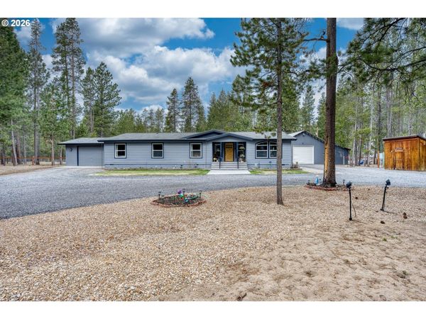 53315 HOLIDAY DR, La Pine, OR 97739