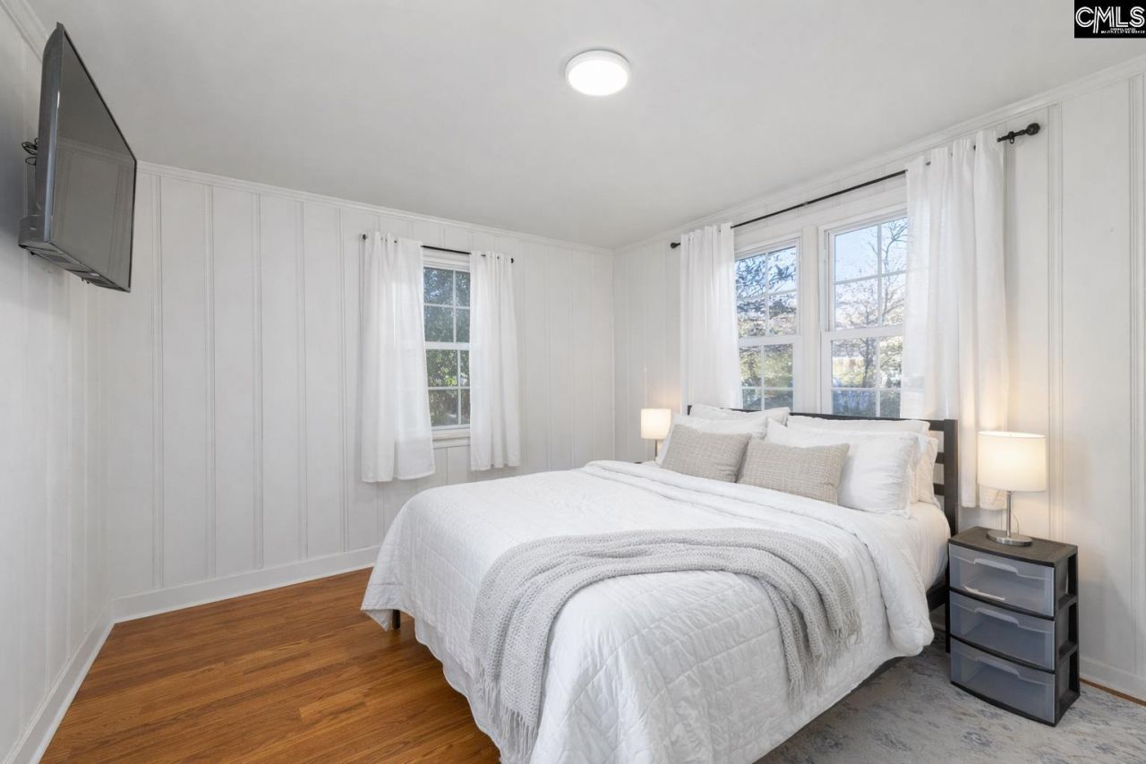 251 Park Drive  Photo 12