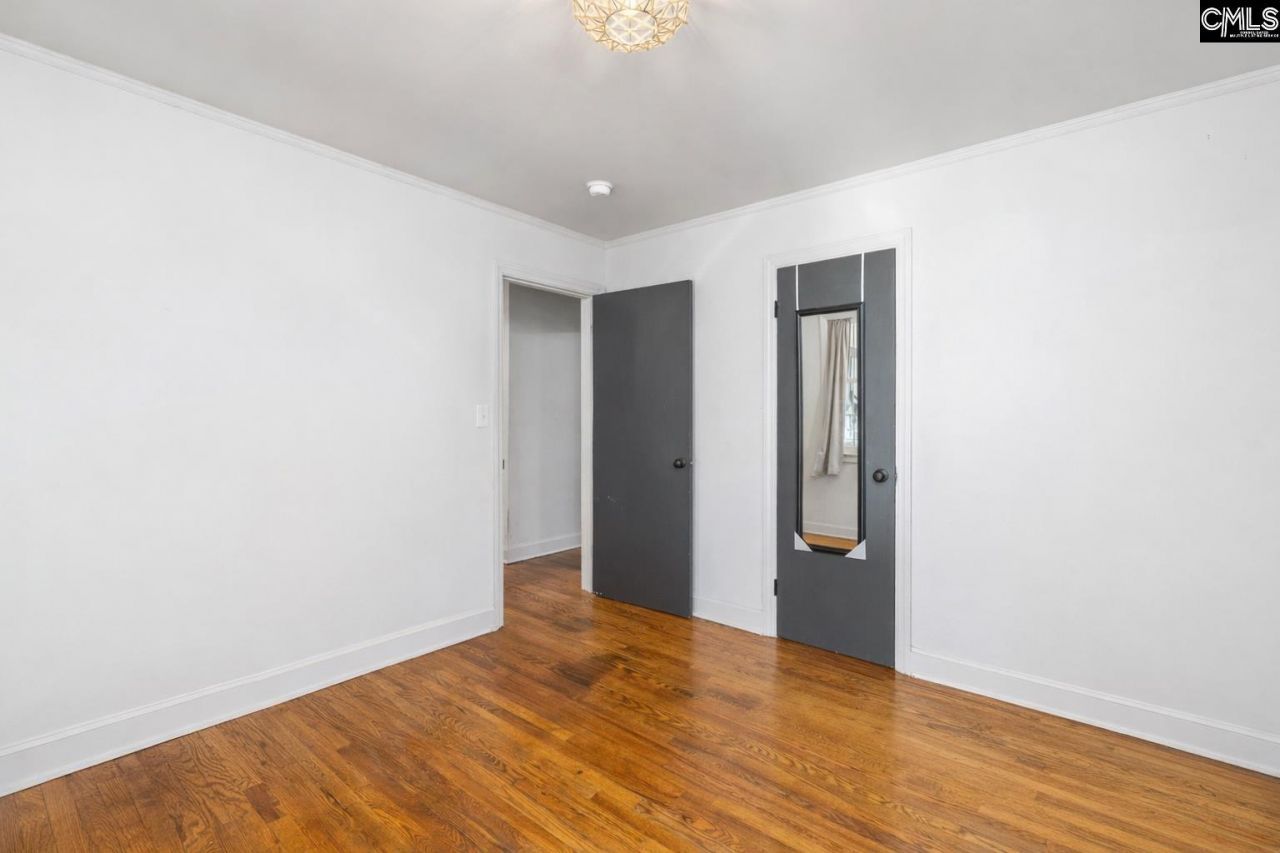 251 Park Drive  Photo 16