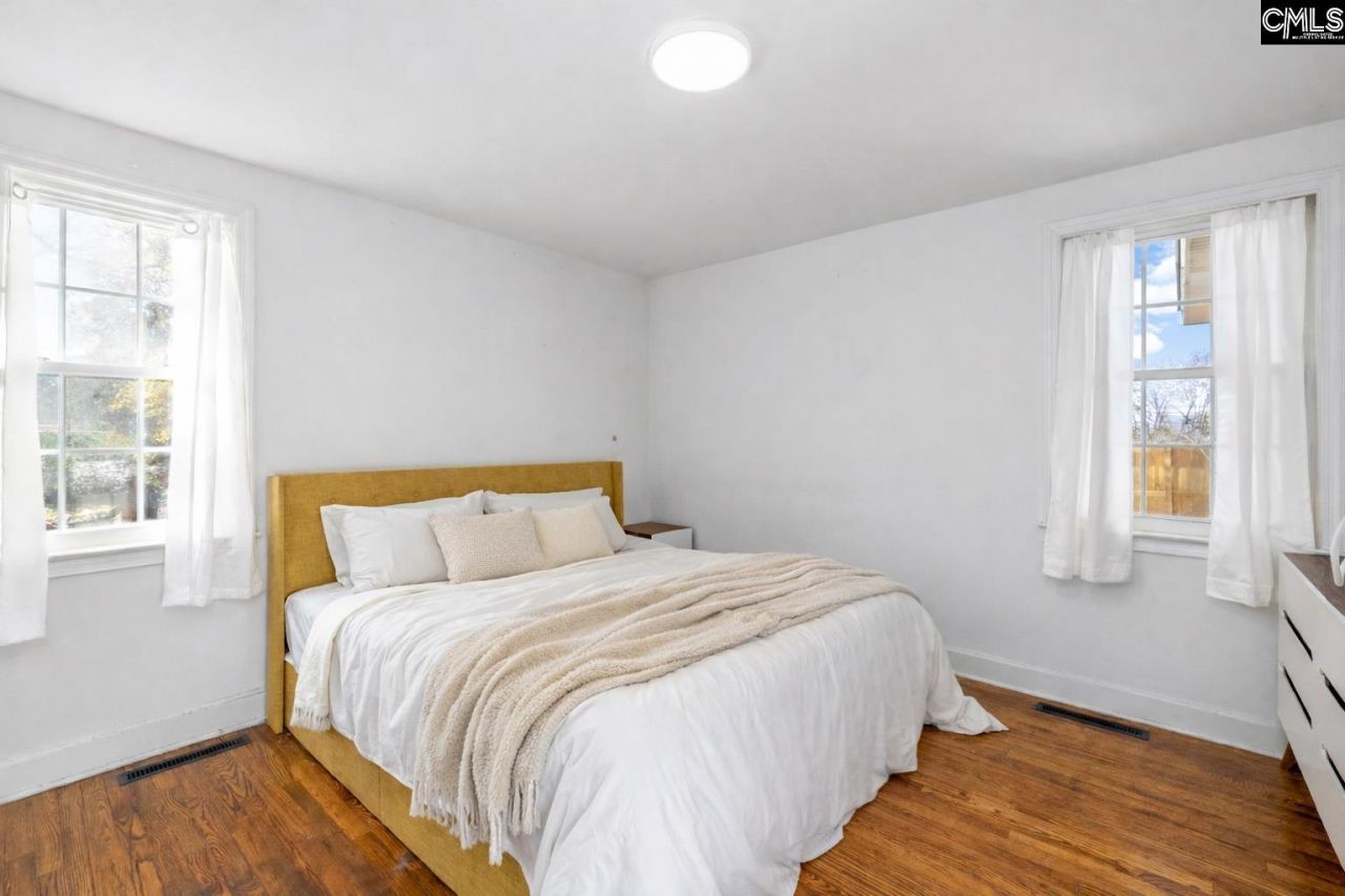 251 Park Drive  Photo 18