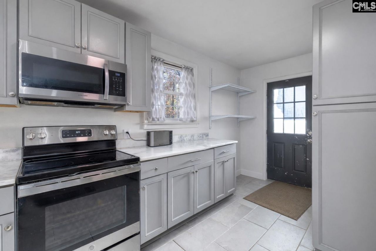 251 Park Drive  Photo 4