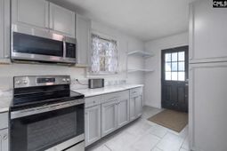 251 Park Drive  photo 4