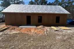 141 Trotter Lane photo 4