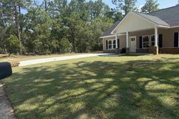 141 Trotter Lane photo 4