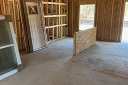 141 Trotter Lane photo 4