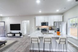 141 Trotter Lane  photo 4