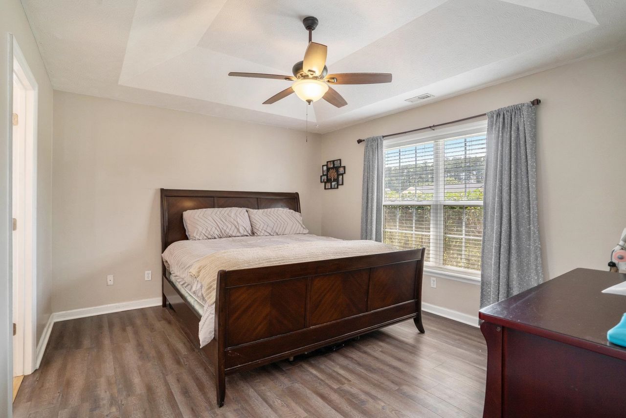 1036 Augustus Dr. Photo 13