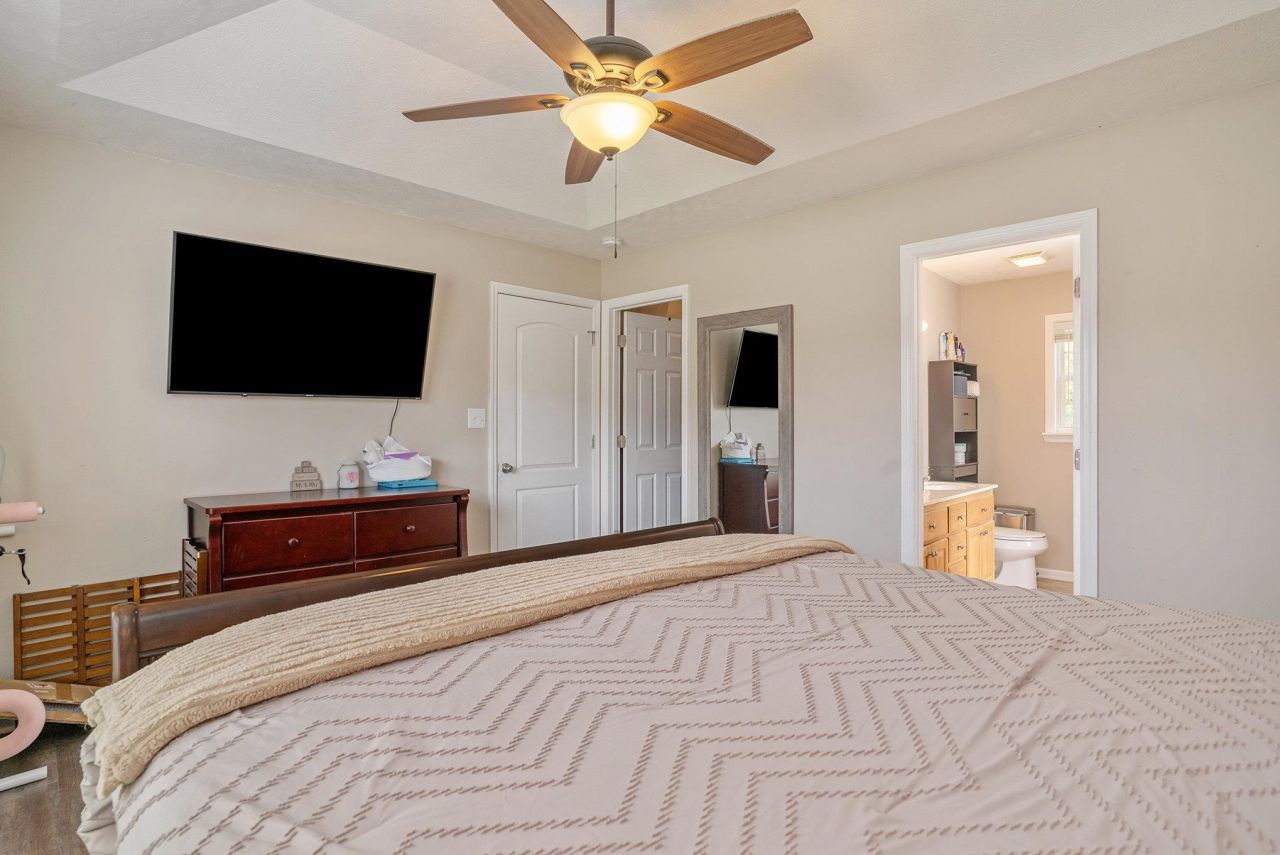 1036 Augustus Dr. Photo 14