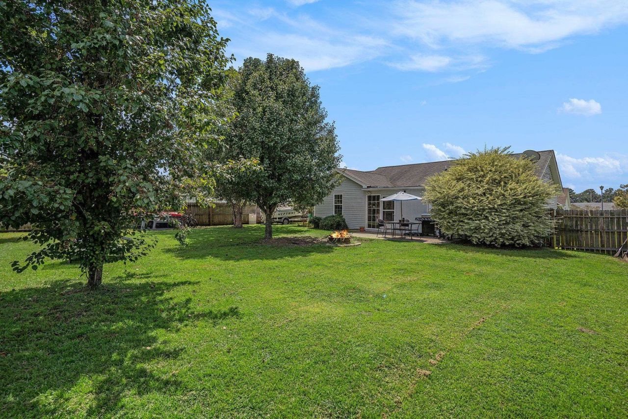 1036 Augustus Dr. Photo 29