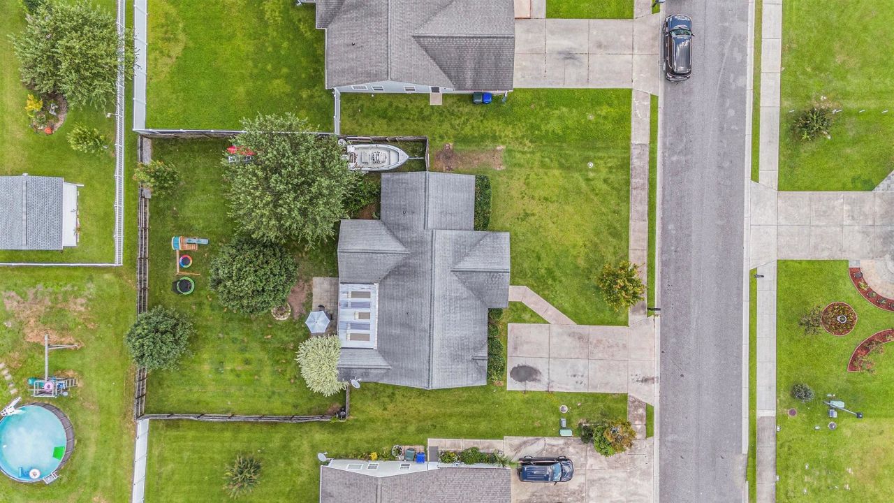 1036 Augustus Dr. Photo 37