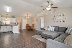 1036 Augustus Dr. photo 4