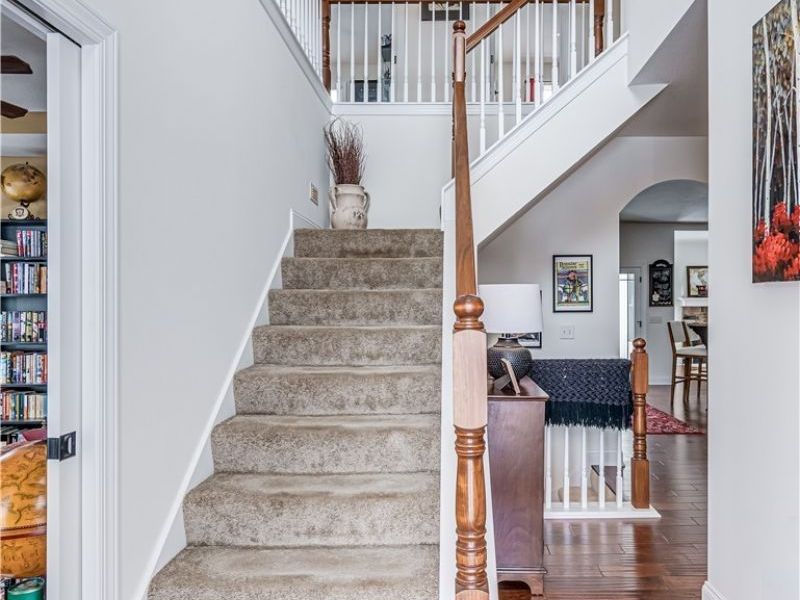 971 Montford Circle, Uniontown, OH 44685 Photo 14