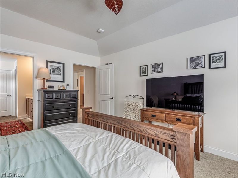 971 Montford Circle, Uniontown, OH 44685 Photo 15