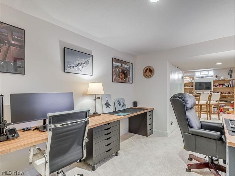 971 Montford Circle, Uniontown, OH 44685 Photo 24