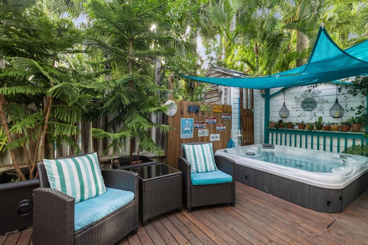 1211 Knowles Lane, Key West, FL 33040 Photo