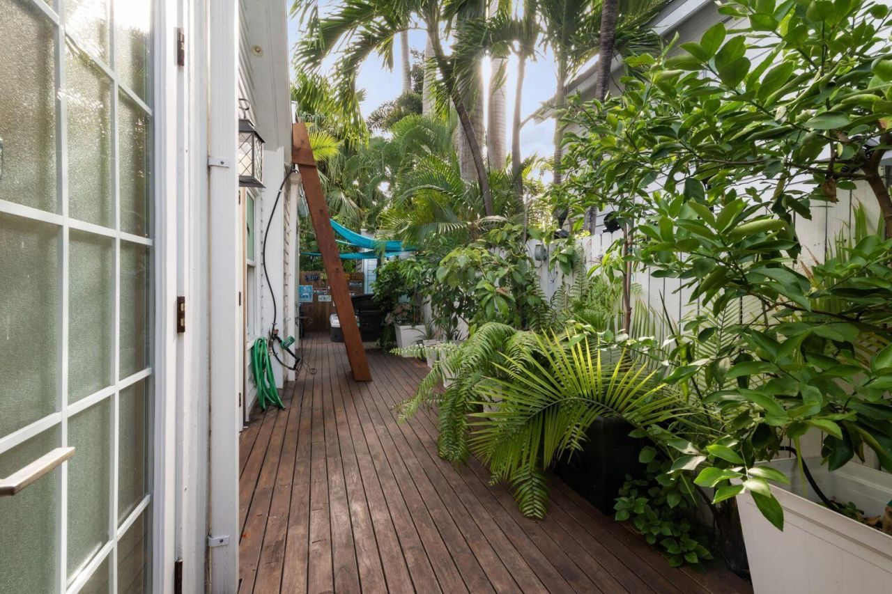 1211 Knowles Lane, Key West, FL 33040 Photo
