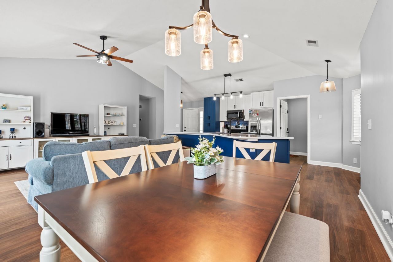 460 Deer Watch Circle Photo 10