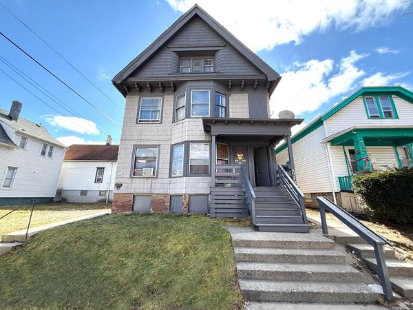 2421 W Scott STREET, Unit 2423, Milwaukee, WI 53204