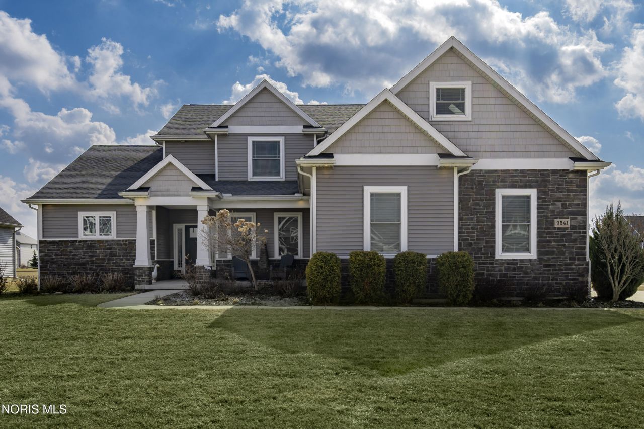 9541 Newbury Lane, Whitehouse, OH 43571 Main Photo