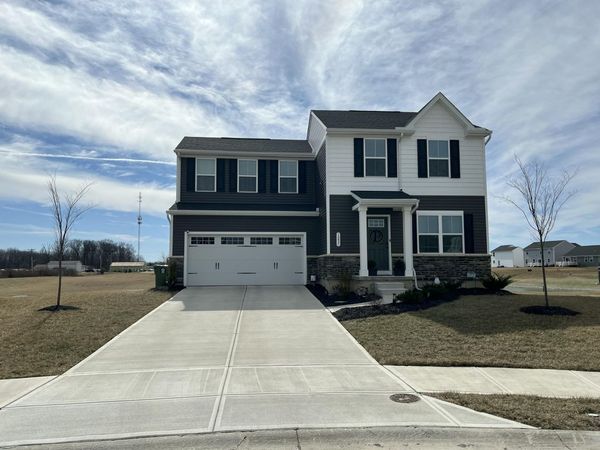 1237 Sir Sidney Court, Sidney, OH 45365
