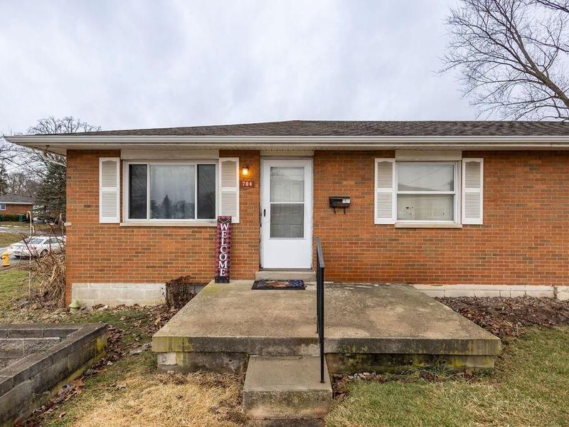 704-706 Kirkwood Drive, West Jefferson, OH 43162 Photo 2