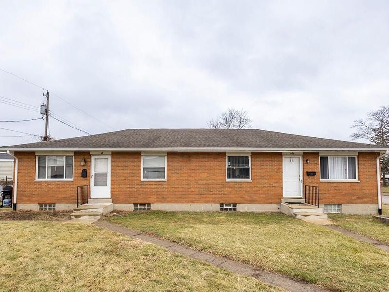 696-698 Kirkwood Drive, West Jefferson, OH 43162 Photo 1