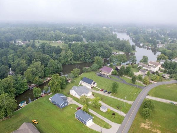 820 Waynoka Drive, Jackson Twp, OH 45171