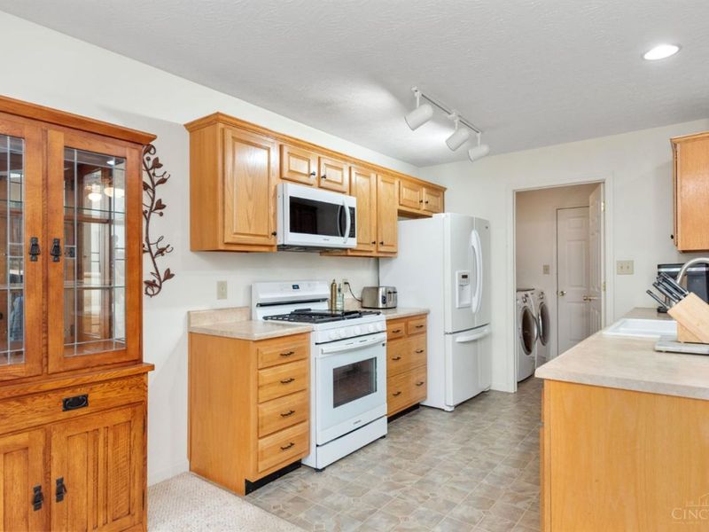 820 Waynoka Drive, Jackson Twp, OH 45171 Photo 31