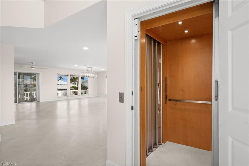 2193 Macadamia St , Saint James City, FL 33956 Photo