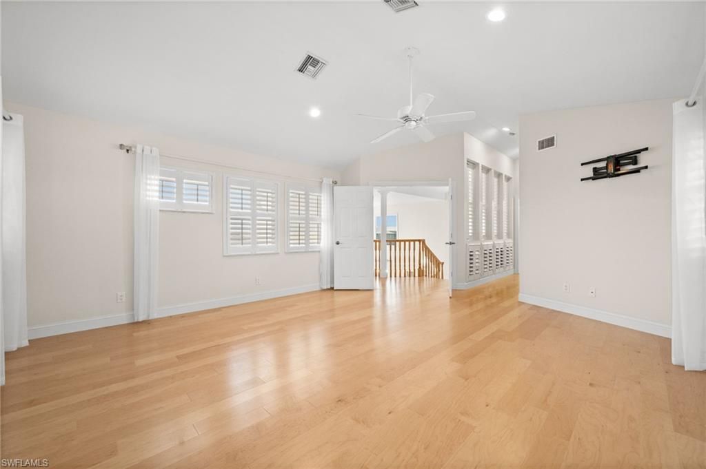 2193 Macadamia St , Saint James City, FL 33956 Photo