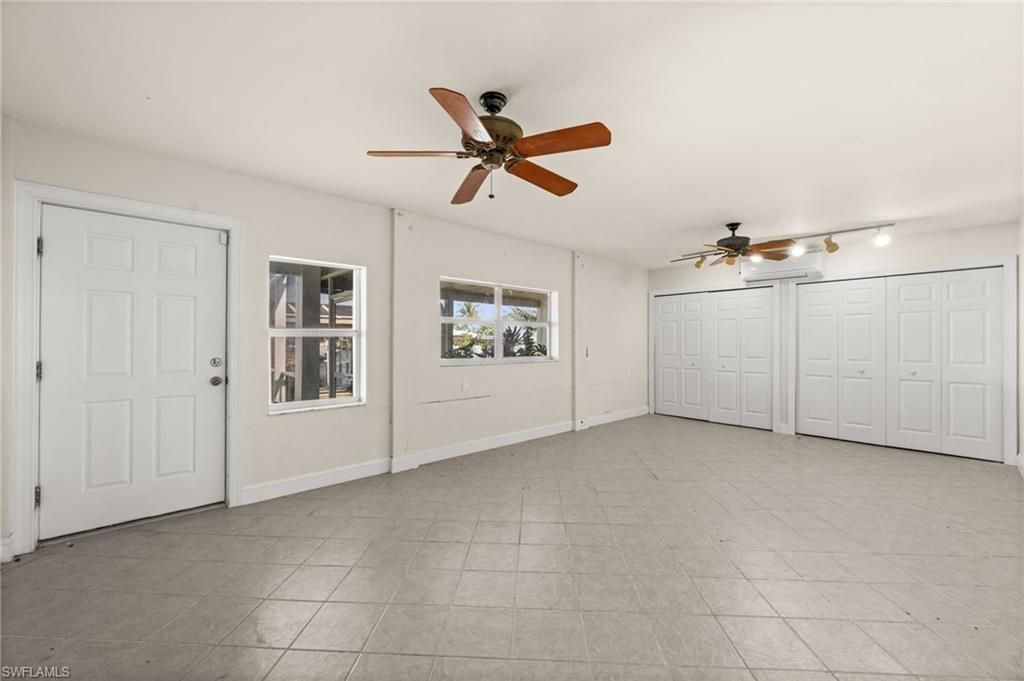 2193 Macadamia St , Saint James City, FL 33956 Photo