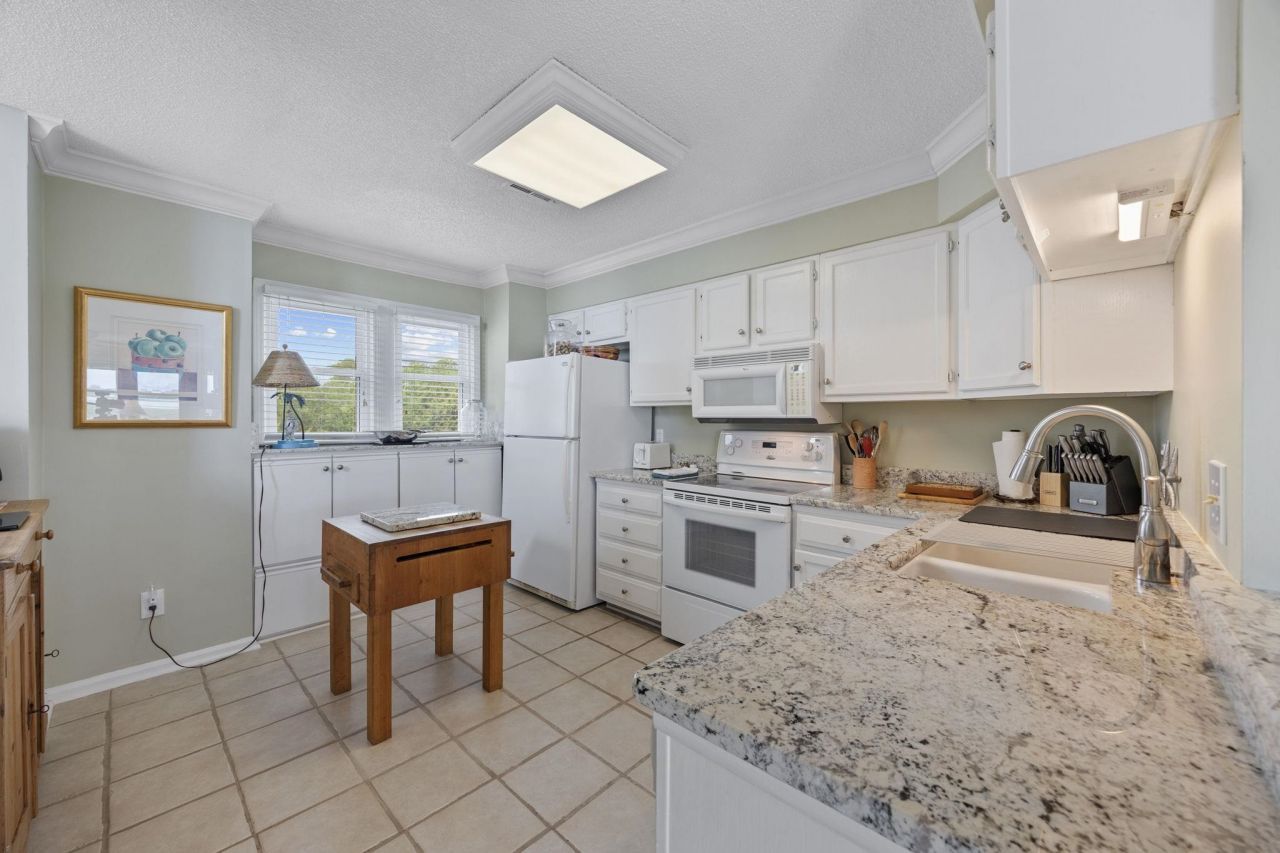 4999 Highway 17 Business  Photo 17