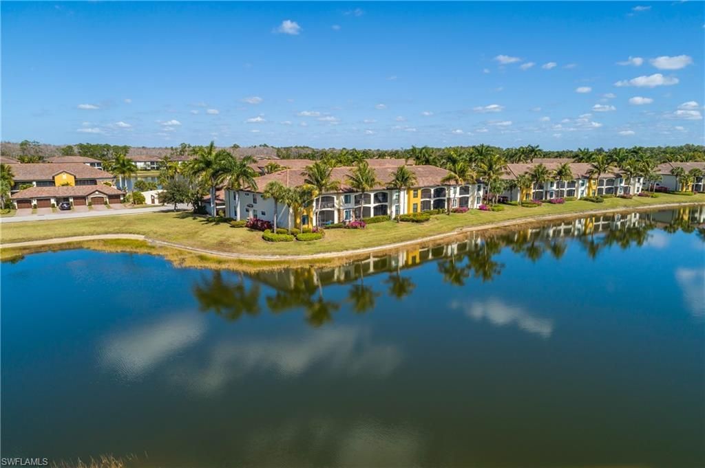 9518 Avellino Way, Unit 2312, Naples, FL 34113 Photo