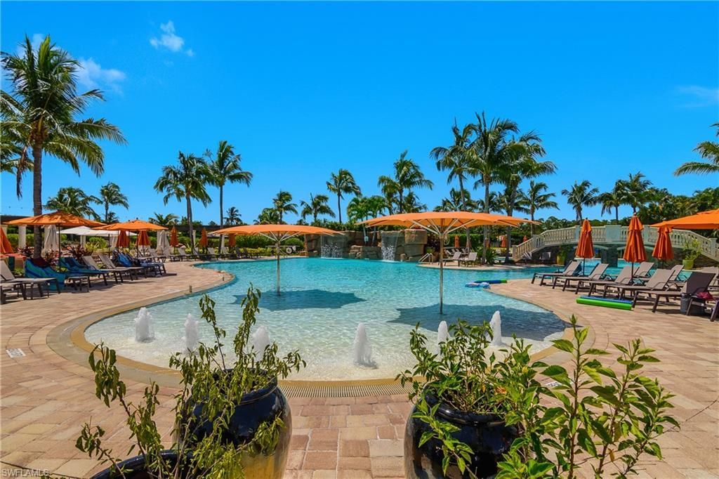 9518 Avellino Way, Unit 2312, Naples, FL 34113 Photo