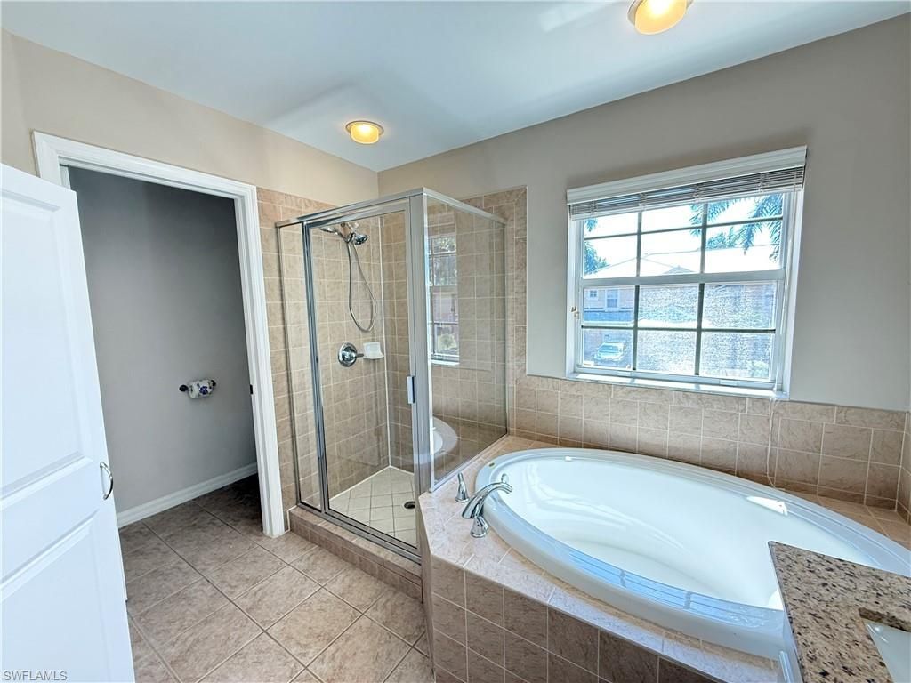 9723 Heatherstone Lake Ct, Unit 5, Estero, FL 33928 Photo