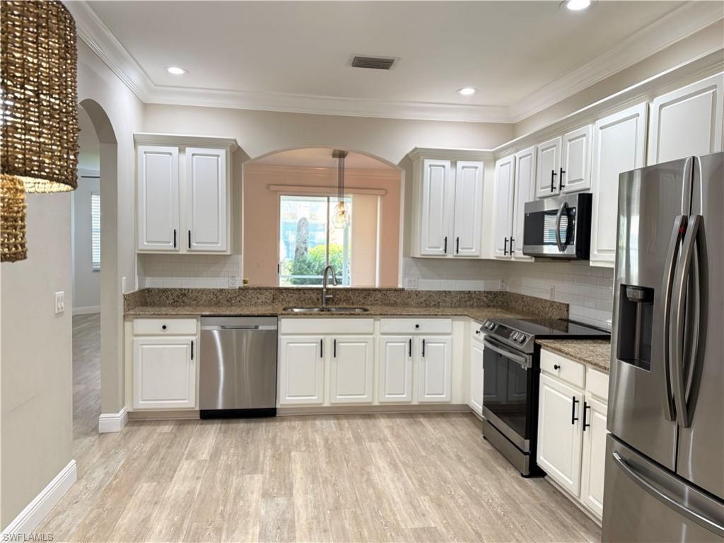 9723 Heatherstone Lake Ct, Unit 5, Estero, FL 33928 Photo