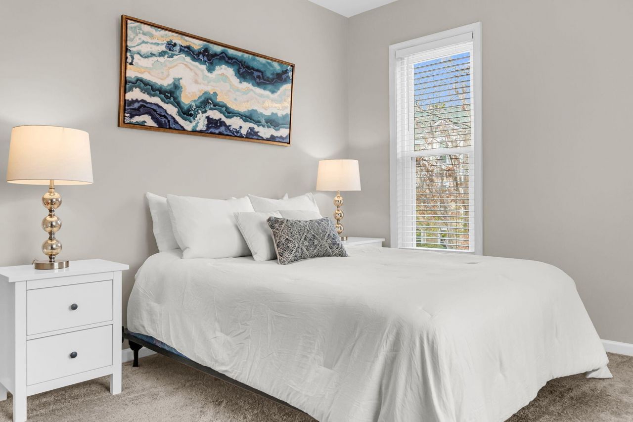 2224 Egret Crest Lane Photo 13