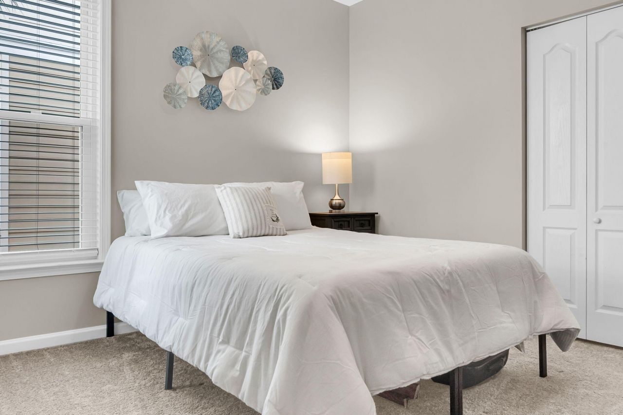 2224 Egret Crest Lane Photo 18