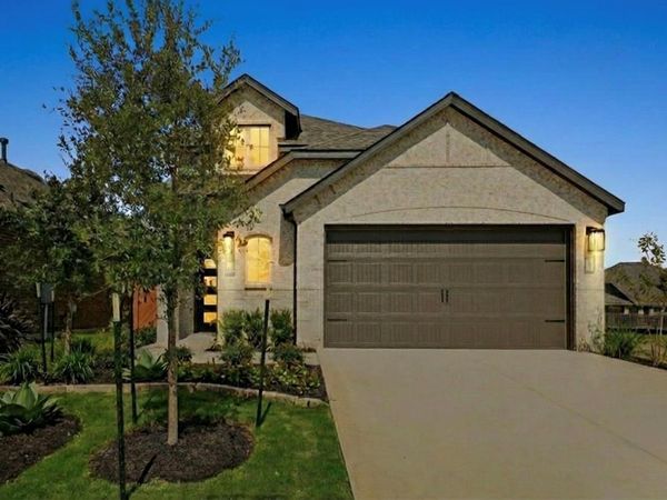 200 Bay Breeze DR, Kyle, TX 78640