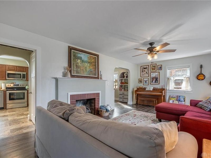 127 S Kensington Place, Springfield, OH 45504 Photo 3