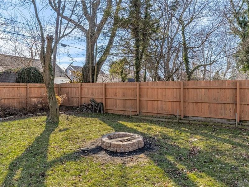 127 S Kensington Place, Springfield, OH 45504 Photo 34