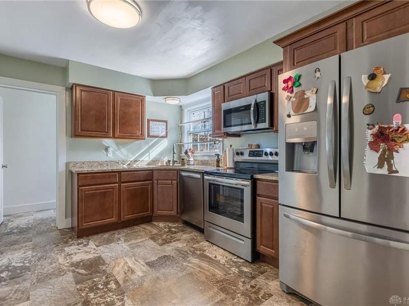 127 S Kensington Place, Springfield, OH 45504 Photo 8