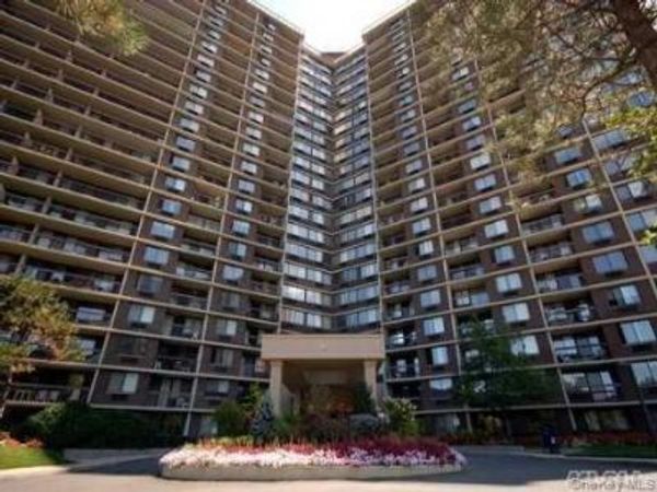 2 Bay Club Drive, Unit 17H, Bayside, NY 11360