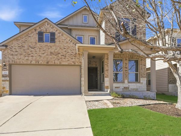 104 Golden Eagle LN, Leander, TX 78641