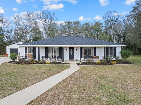 10588 Rhett Mcconnell Road, Theodore, AL 36582