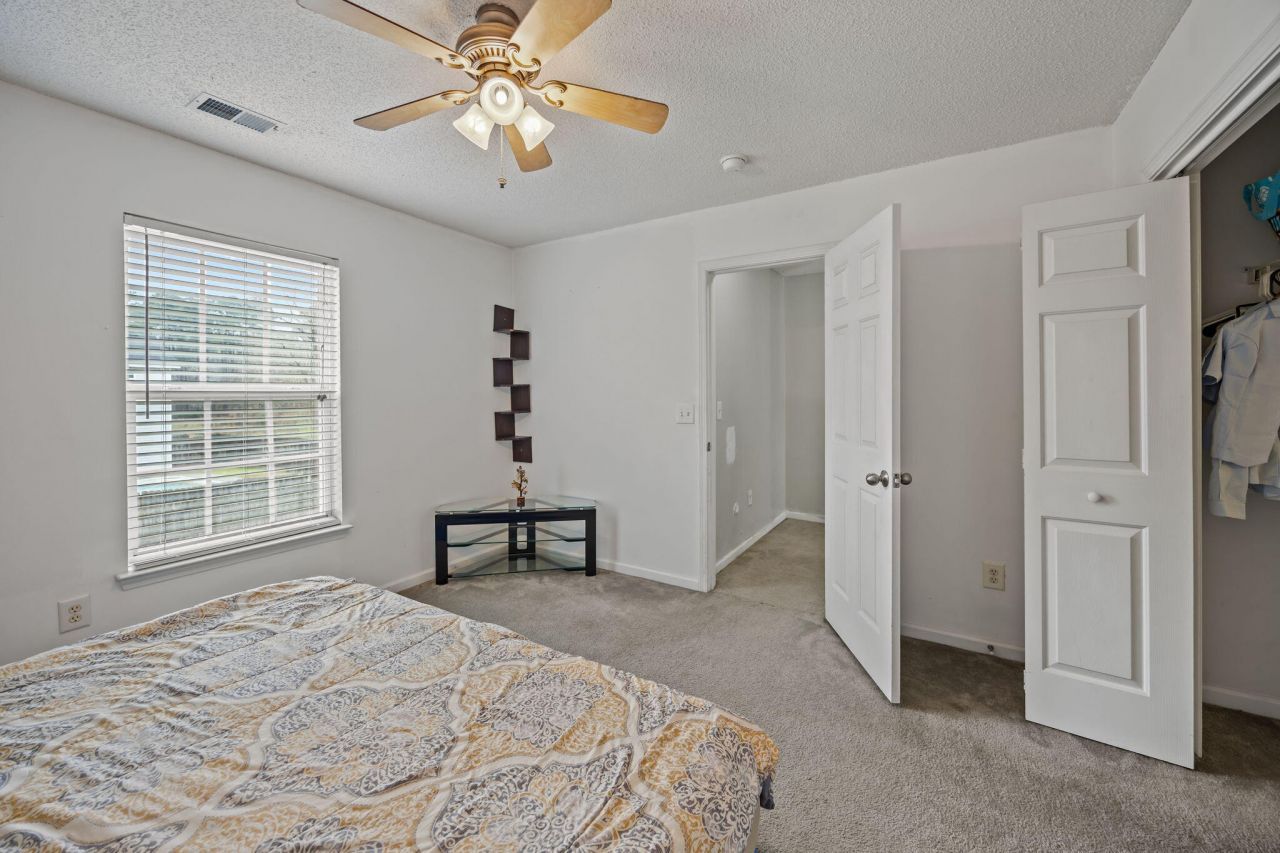 113 Bainsbury Lane Photo 10